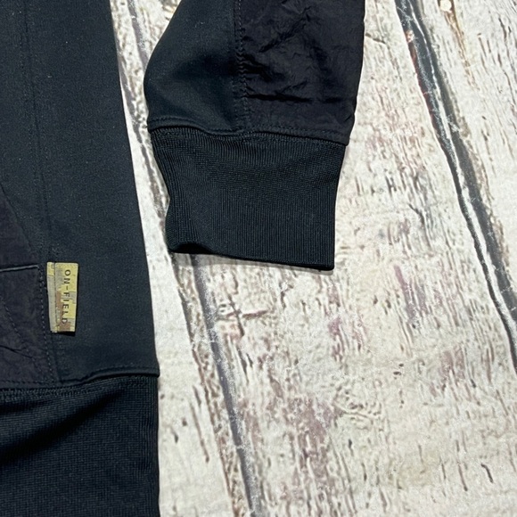 New England Patriots Salute to Service NFL Football Youth Sweatshirt - Picture 7 of 7